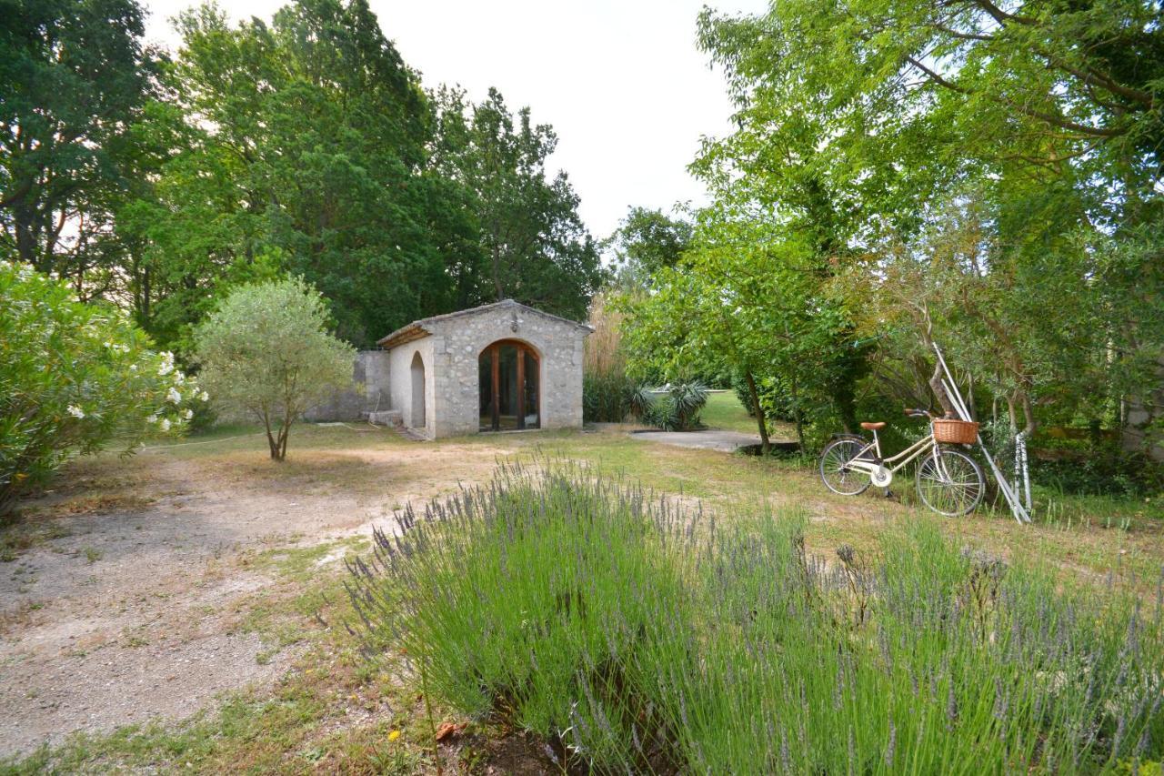 Ancien Mas Du Moulin Bed and Breakfast Eygalières Eksteriør billede